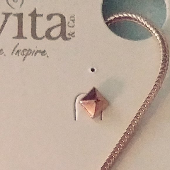 LOVITA "LIVE LOVE INSPIRE" NECKLACE/EARRING SET - Picture 3 of 5